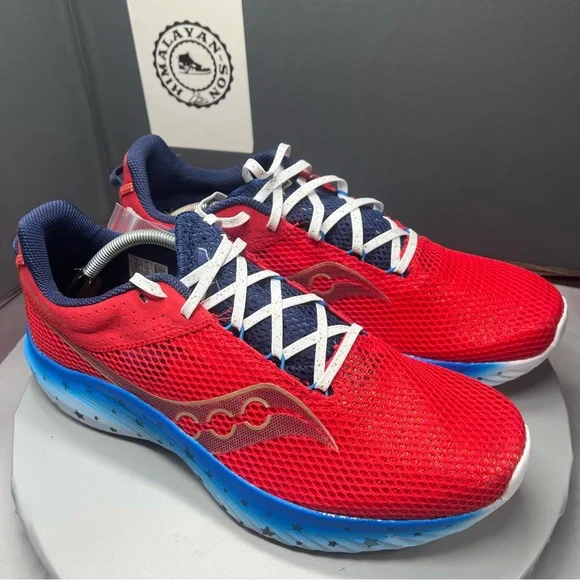 Saucony Kinvara 14 Liberty Red White Blue USA S20823-76 Men Size 12 NEW freedom